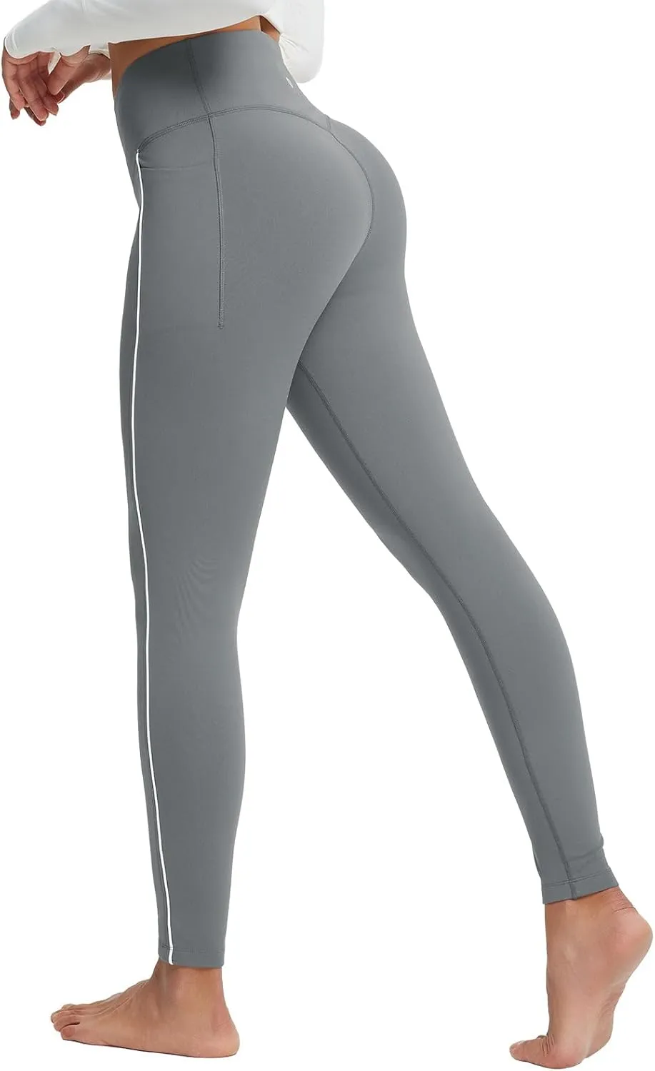 baleaf Women's Fleece Lined Leggings Thermal Warm Winter Tights with Pockets High Waisted Yoga Pants