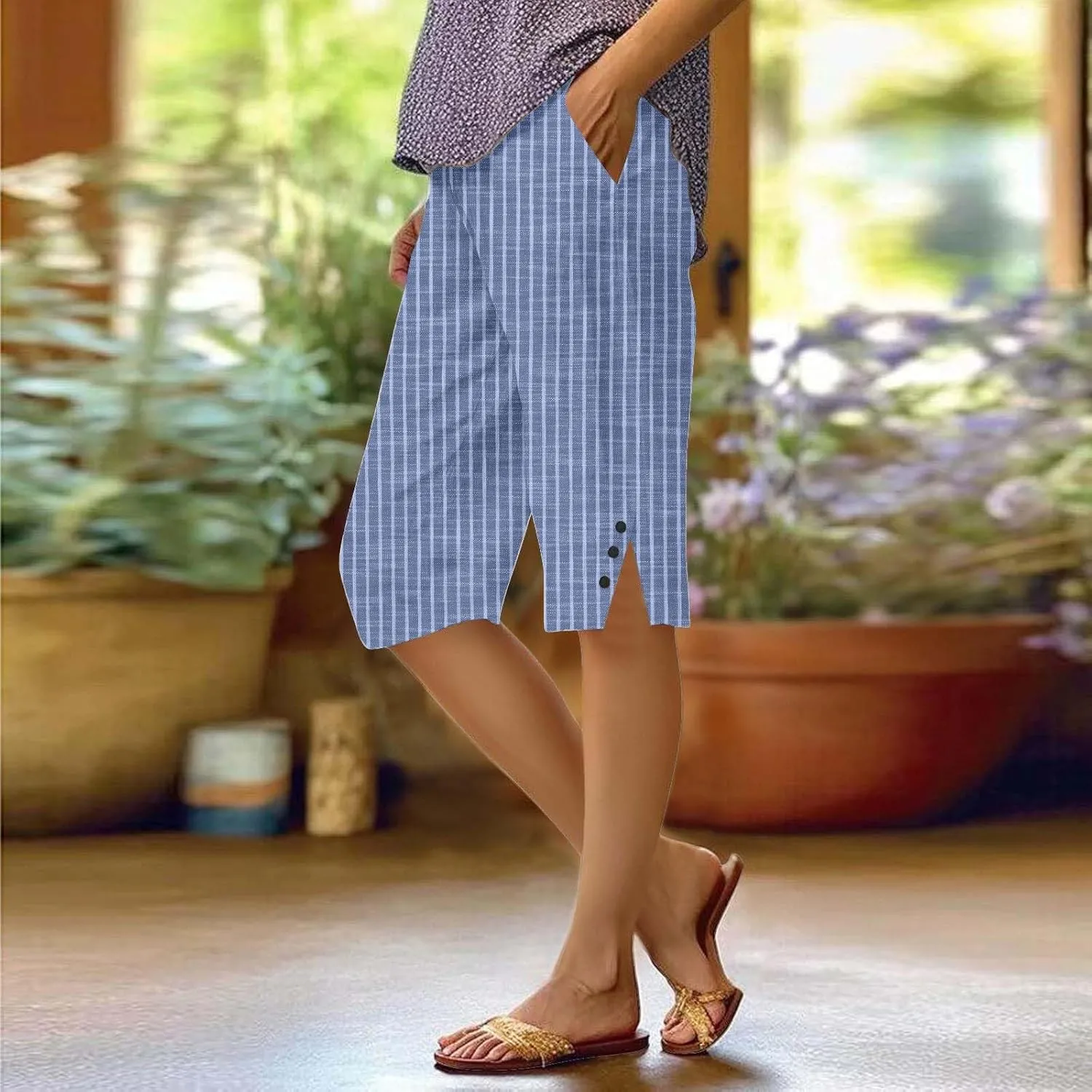 Cotton Linen Capri Pants for Women 2025 Knee Length Summer Capris Straight Leg Loose Beach Bermuda Shorts with Pocket