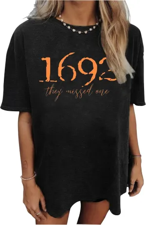 Halloween Oversized T Shirts for Women Cute Ghost Face Shirts Fall Pumpkin Spice Graphic Tshirts Casual Fitted Tees Tops