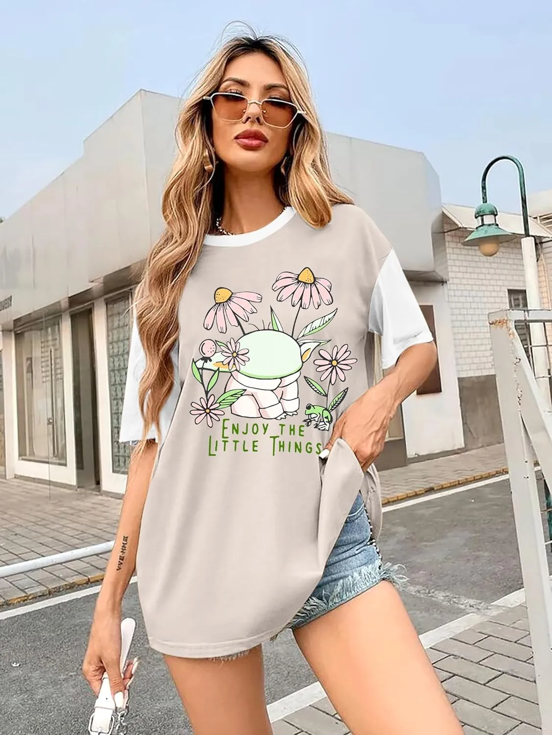 Magical Planet Shirt Women Flowers Floral Graphic Print Tshirt Magic Science Fiction Tees Casual Short Sleeve