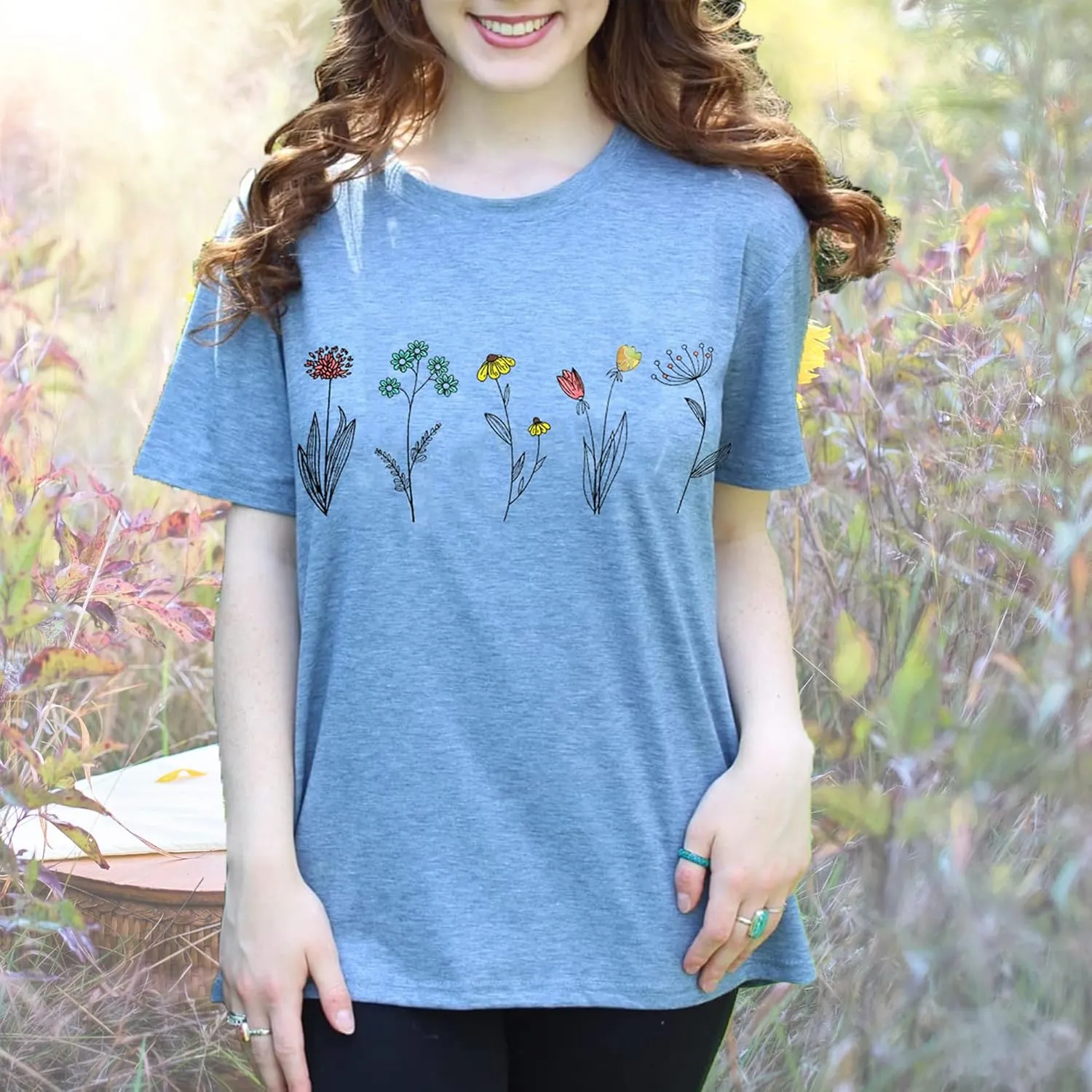 Wildflower Shirts for Women Causal Summer Flower Graphic Tees Cute Garden Plant Lover Tshirts Tops
