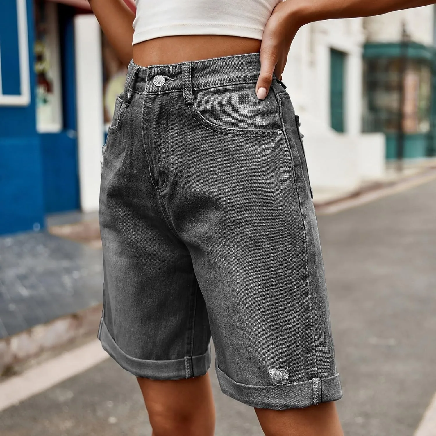 Women Ripped Jean Shorts Summer Folded Hem Straight Leg Distressed Denim Shorts High Waisted Comfy Streetwear Short