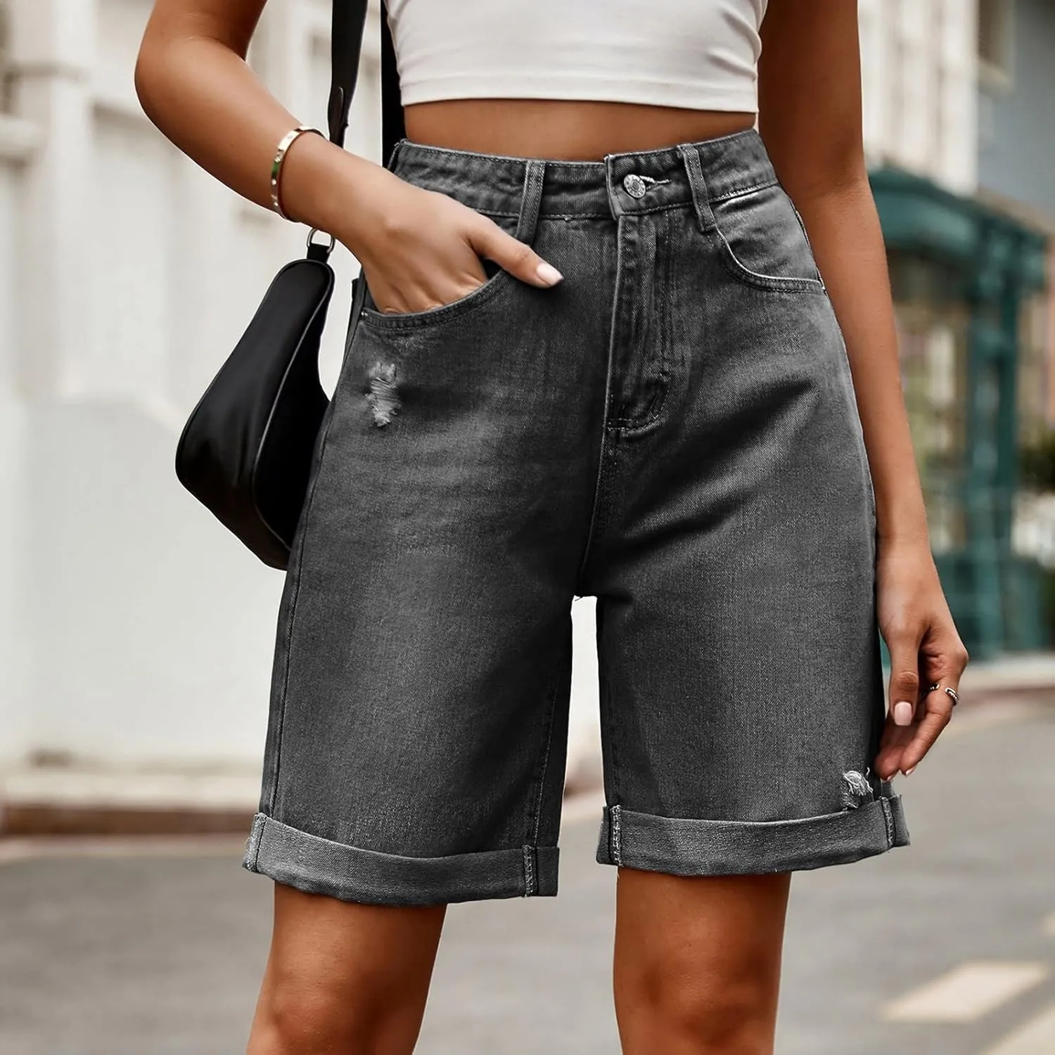 Women Ripped Jean Shorts Summer Folded Hem Straight Leg Distressed Denim Shorts High Waisted Comfy Streetwear Short
