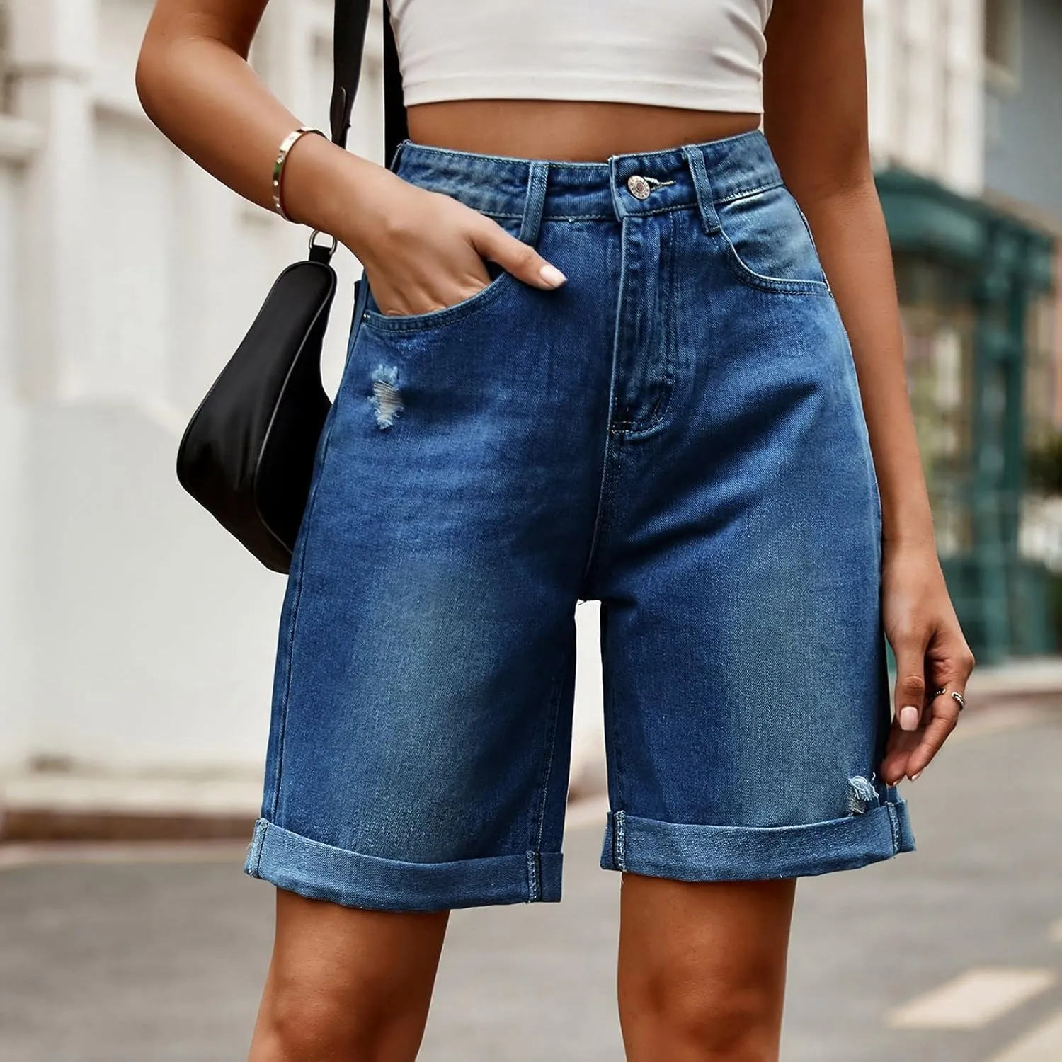 Women Ripped Jean Shorts Summer Folded Hem Straight Leg Distressed Denim Shorts High Waisted Comfy Streetwear Short