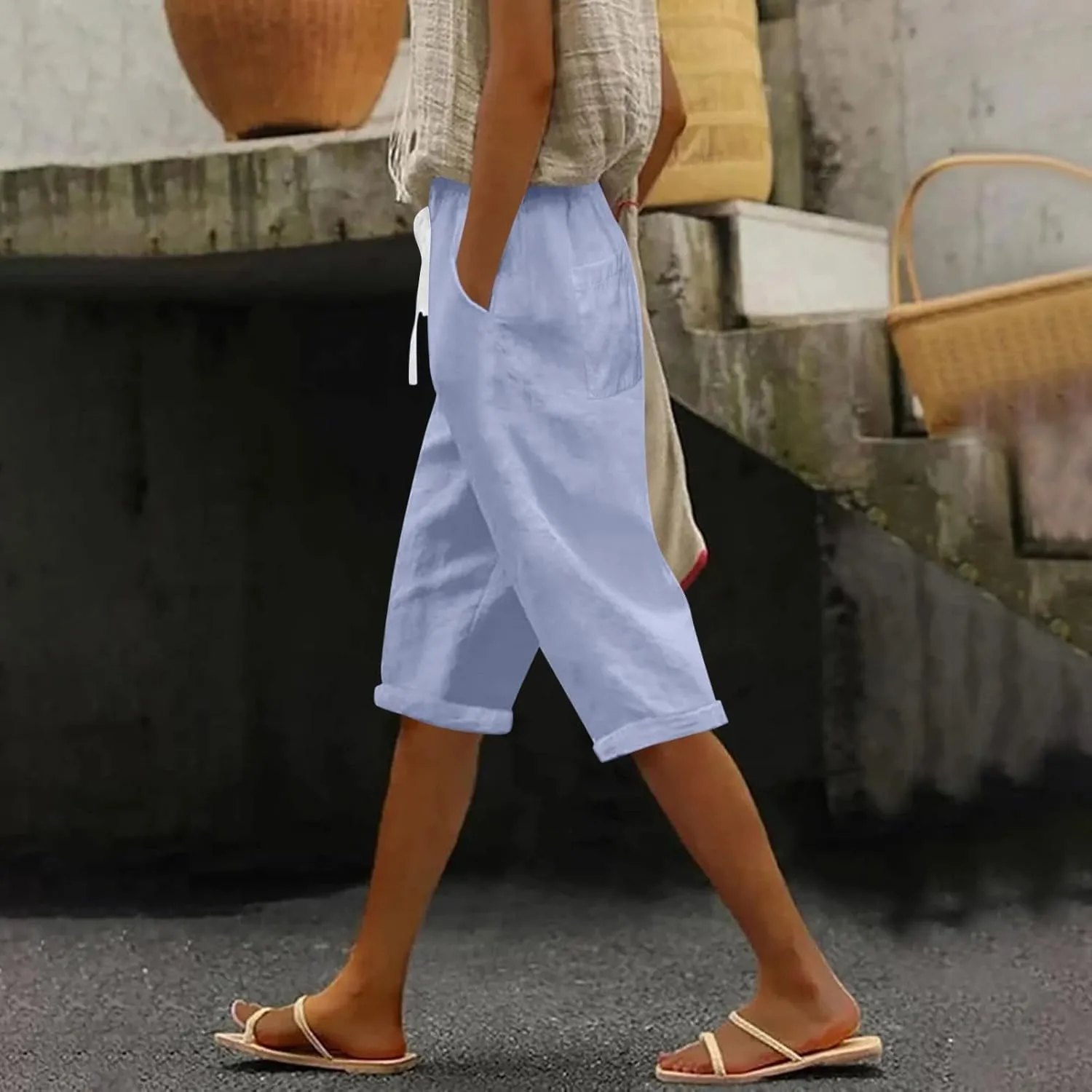 Womens Summer Bermuda Linen Shorts Knee Length Lightweight Loose Summer Casual Shorts with Pockets