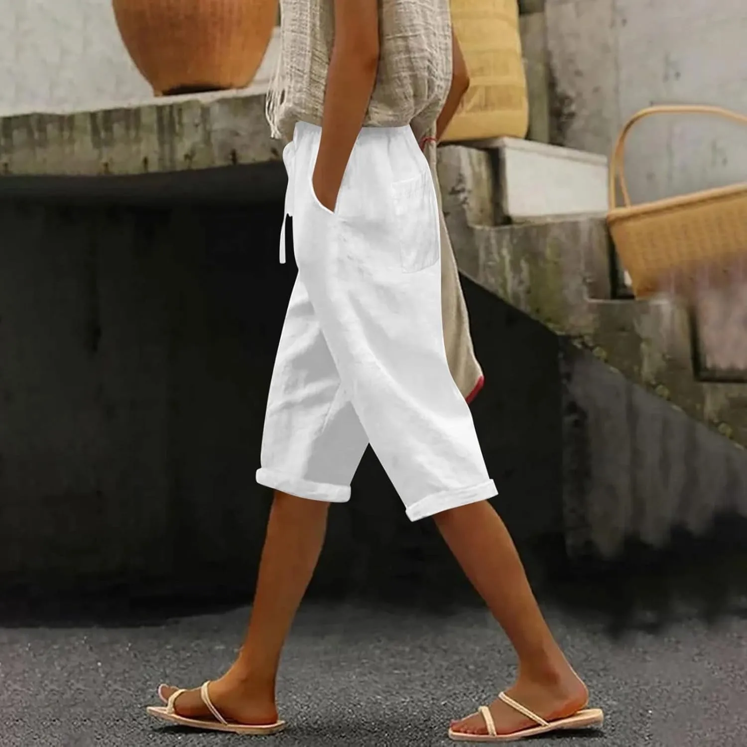 Womens Summer Bermuda Linen Shorts Knee Length Lightweight Loose Summer Casual Shorts with Pockets
