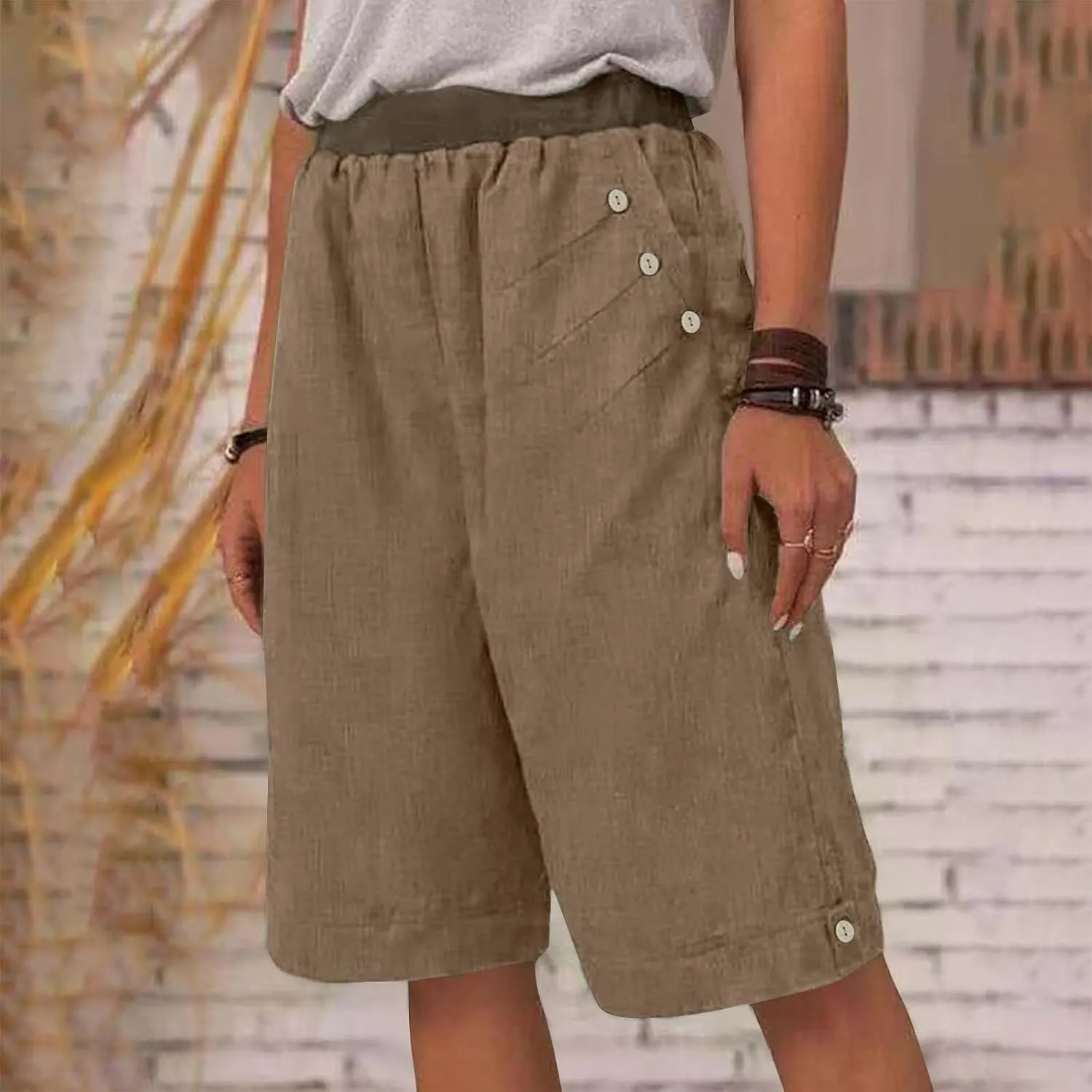 Womens Summer Knee Length Shorts Trendy 2024 High Waisted Cotton Linen Bermuda Shorts Loose Casual Shorts with Pocket